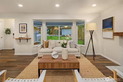 10621 NE 133rd Place, Kirkland, WA 98034 - Photo 6