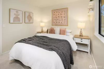 10621 NE 133rd Place, Kirkland, WA 98034 - Photo 20