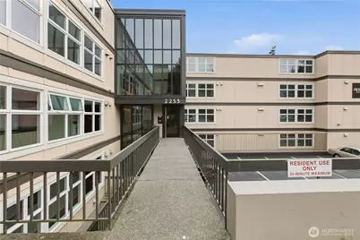 2253 Gilman Drive W #105, Seattle, WA 98119 - Photo 1