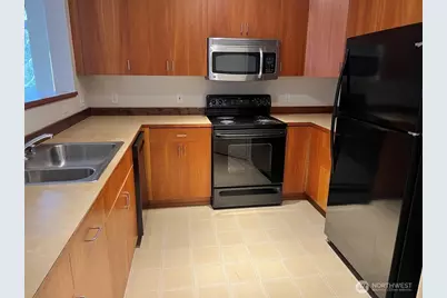 1245 227th Terrace SE, Sammamish, WA 98075 - Photo 6