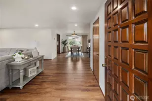 811 16th St NW, Puyallup, WA 98371 - Photo 4