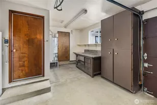 811 16th St NW, Puyallup, WA 98371 - Photo 32