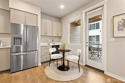 18875 67th Drive NE #4, Kenmore, WA 98028 - Photo 4