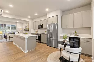 18875 67th Dr NE, Kenmore, WA 98028 - Photo 1