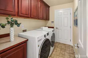 2232 250th Pl SE, Sammamish, WA 98075 - Photo 28