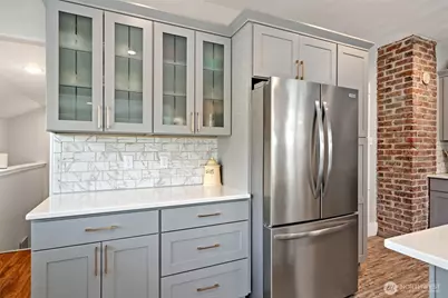 724 S Summit Avenue, Bremerton, WA 98312 - Photo 12