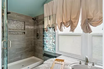 724 S Summit Avenue, Bremerton, WA 98312 - Photo 34