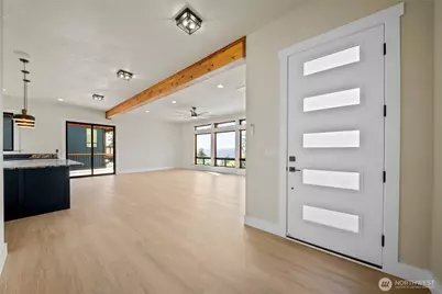 120 Victoria Circle, Kalama, WA 98625 - Photo 2