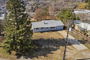 702 West Ridge Dr, Omak, WA 98841 - Photo 24