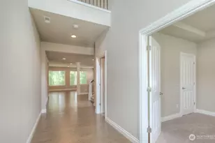 10912 33rd Pl NE, Lake Stevens, WA 98258 - Photo 4