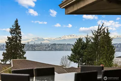 10535 NE 53rd Street, Kirkland, WA 98033 - Photo 32