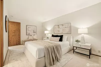 19421 68th Avenue NE, Kenmore, WA 98028 - Photo 6