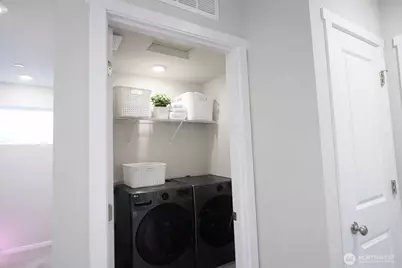 10623 SE 265th Place, Kent, WA 98030 - Photo 18