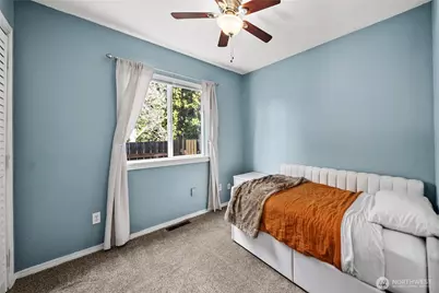 127 Bremerton Boulevard W, Bremerton, WA 98312 - Photo 14