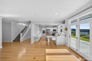 8651 Turners Bay Pl, Anacortes, WA 98221 - Photo 14