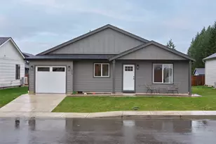 1015 Peach Rd, Winlock, WA 98596 - Photo 2