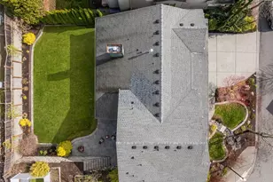 22702 SE 49th Pl, Issaquah, WA 98029 - Photo 36