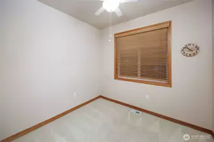 17001 31st Dr SE, Bothell, WA 98012 - Photo 18