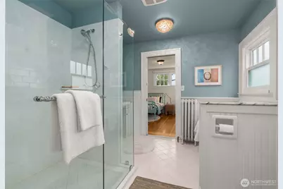 5241 16th Avenue NE, Seattle, WA 98105 - Photo 18