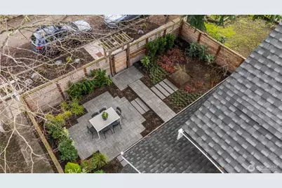 5241 16th Avenue NE, Seattle, WA 98105 - Photo 32