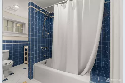 5241 16th Avenue NE, Seattle, WA 98105 - Photo 26