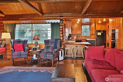 689 Kellogg Lane, Oak Harbor, WA 98277 - Photo 18