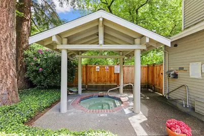 9009 Avondale Road NE #M226, Redmond, WA 98052 - Photo 24