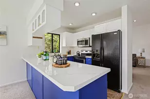 9009 Avondale Road NE, Redmond, WA 98052 - Photo 6