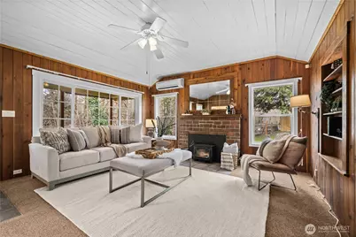 23711 Dorre Don Way SE, Maple Valley, WA 98038 - Photo 6