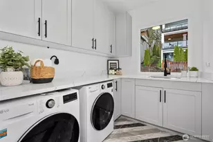 11855 89th Pl NE, Kirkland, WA 98034 - Photo 30