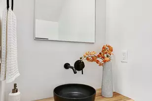 2006 A 19th Ave S, Seattle, WA 98144 - Photo 18