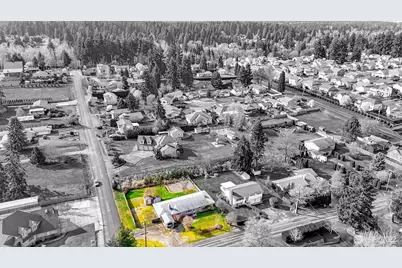 8520 Woodland Avenue E, Puyallup, WA 98371 - Photo 32