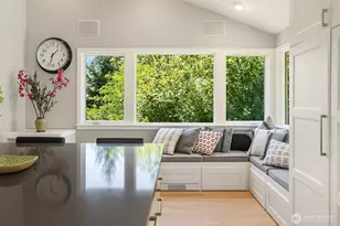 5610 W Mercer Way, Mercer Island, WA 98040 - Photo 10