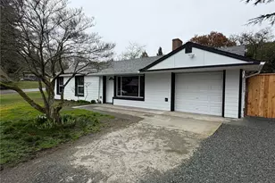 19502 2nd Ave S, Des Moines, WA 98148 - Photo 2