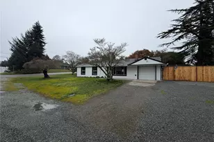 19502 2nd Ave S, Des Moines, WA 98148 - Photo 1