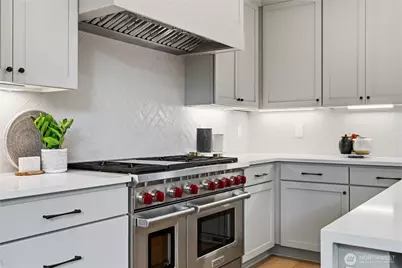 2582 136th Lane SE, Bellevue, WA 98005 - Photo 14