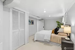 810 NE Ravenna Blvd, Seattle, WA 98115 - Photo 22