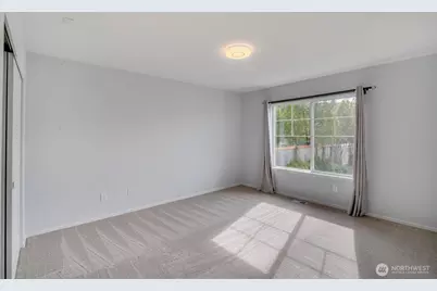 22718 SE 12th Place, Sammamish, WA 98075 - Photo 28