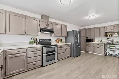 269 S Cedar Street, Buckley, WA 98321 - Photo 12