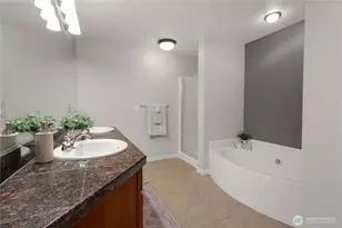 7208 James Pl SE, Auburn, WA 98092 - Photo 18