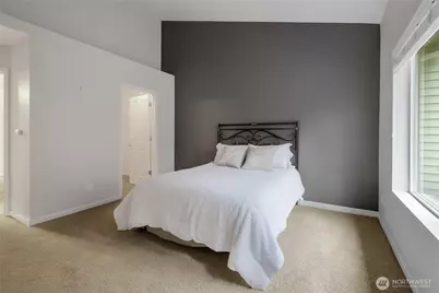 7208 James Place SE, Auburn, WA 98092 - Photo 16