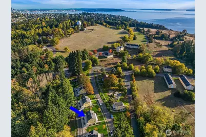 4422 Montana Circle W, Seattle, WA 98199 - Photo 26