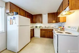 97 S Elderberry Ave, Forks, WA 98331 - Photo 10