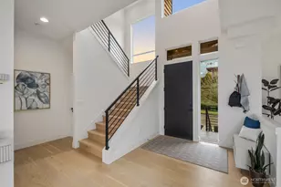 5059 37th Ave SW, Seattle, WA 98126 - Photo 4