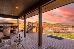 3045 Eastview Ln, Wenatchee, WA 98801 - Photo 4