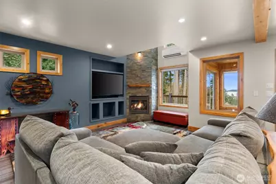 12511 Cole Point Drive, Anderson Island, WA 98303 - Photo 18