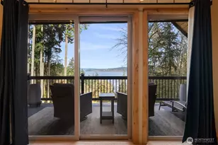 12511 Cole Point Dr, Anderson Island, WA 98303 - Photo 26