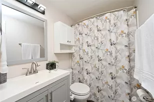 3400 25th Ave W, Seattle, WA 98199 - Photo 6