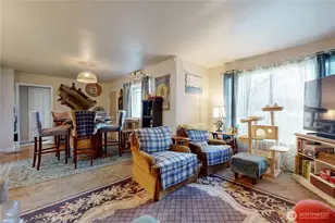 530 SW 4th St, College Place, WA 99324 - Photo 6