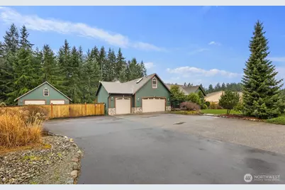 6126 185th Street NW, Stanwood, WA 98292 - Photo 2